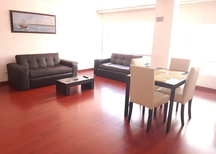 Apartasuites Plaza Modelia