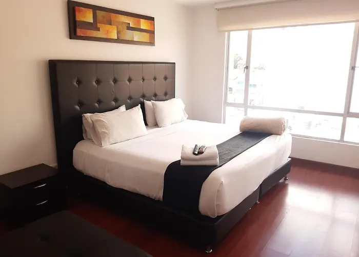Apartasuites Plaza Modelia