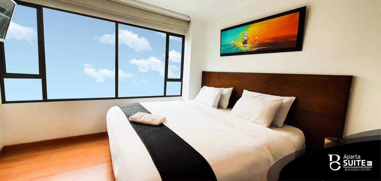 Apartasuites Plaza Modelia