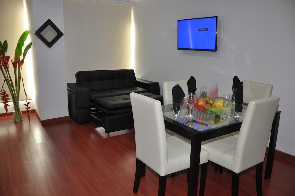 Apartasuites Plaza Modelia Apartahotel 3*