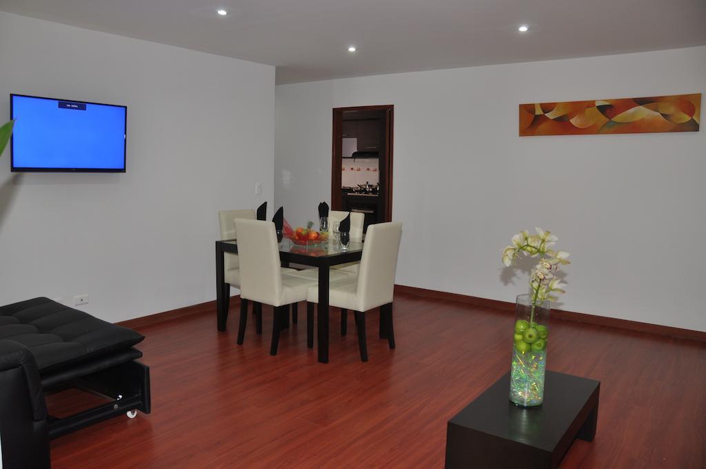 Apartasuites Plaza Modelia Apartahotel 3*