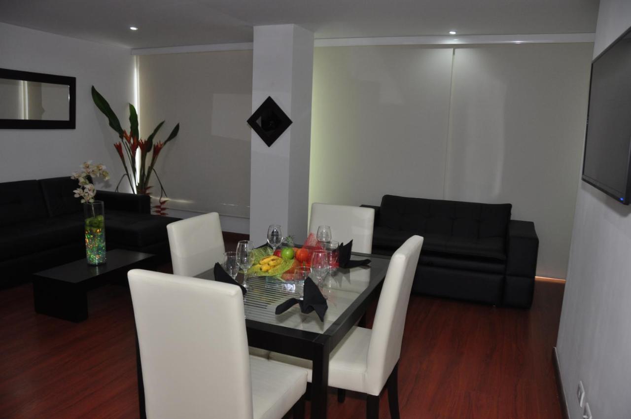 Apartasuites Plaza Modelia Bogotá